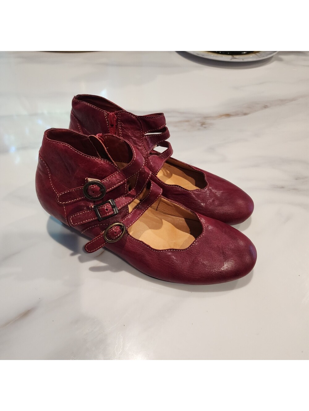 Think! Red Leather Multi-Strap Kitten Heel Shoes Women’s EU 37